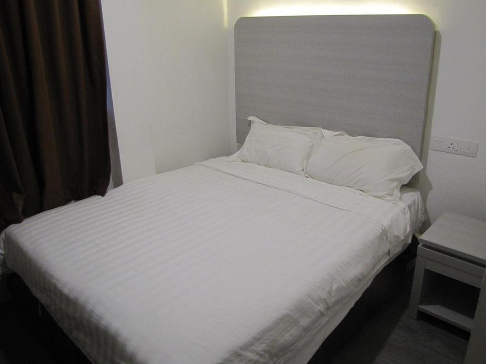 Park Hotel Kota Kinabalu Dış mekan fotoğraf