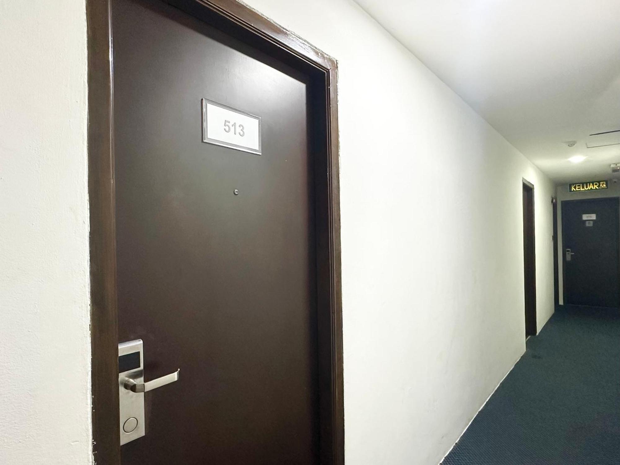 Park Hotel Kota Kinabalu Dış mekan fotoğraf