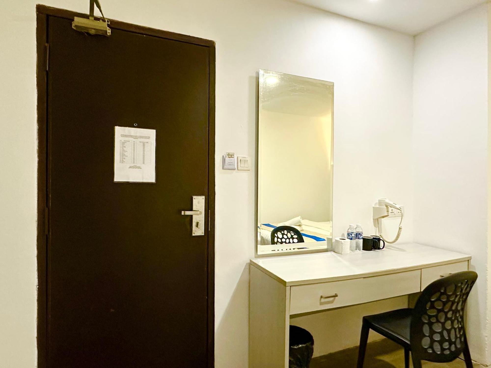Park Hotel Kota Kinabalu Dış mekan fotoğraf
