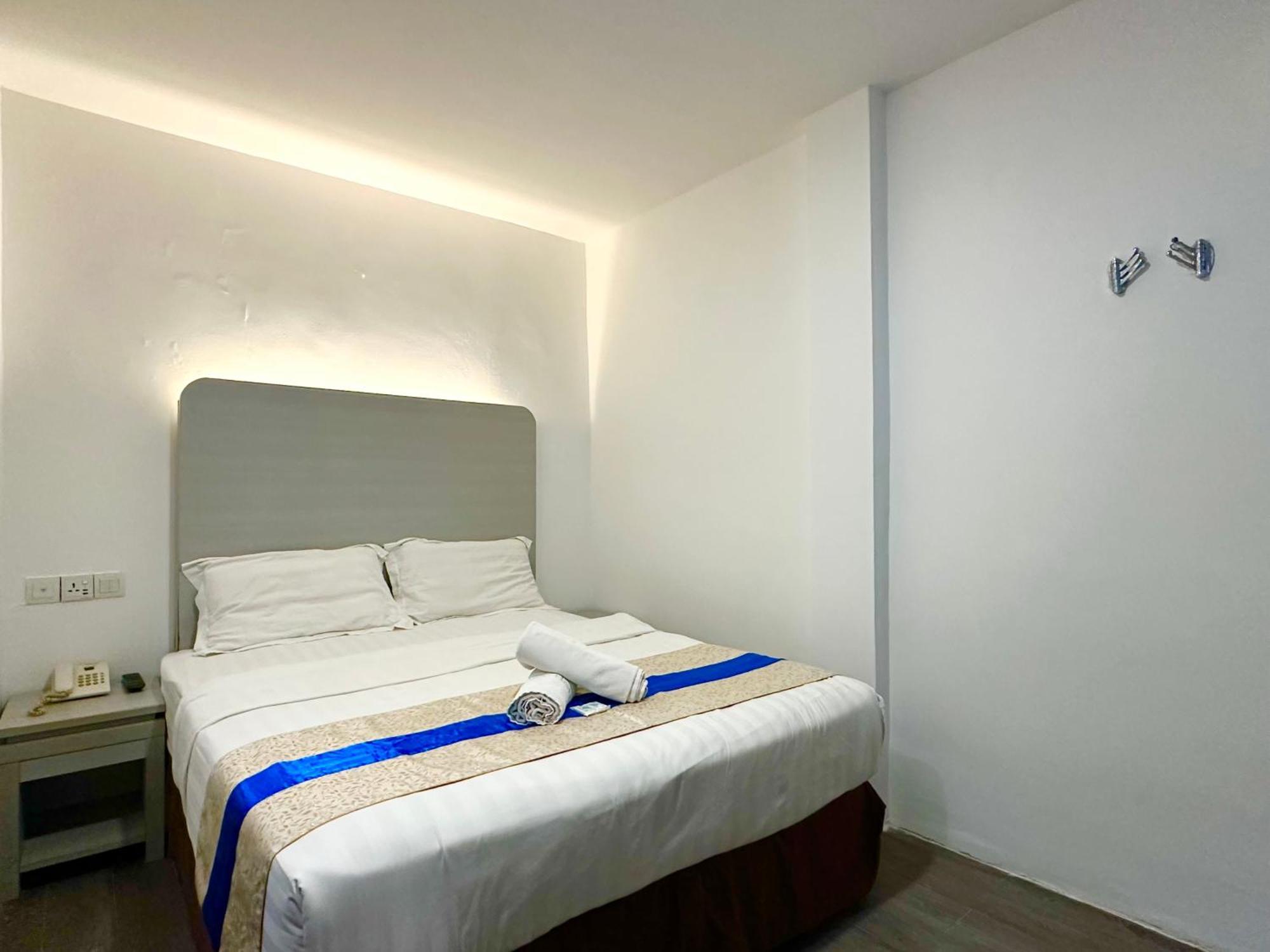 Park Hotel Kota Kinabalu Dış mekan fotoğraf